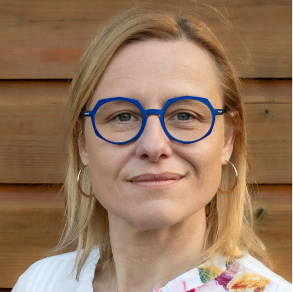 Lydie Tailland - "Sortir de sa boite"