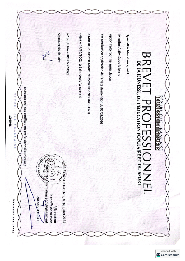 photo diplome Quentin many