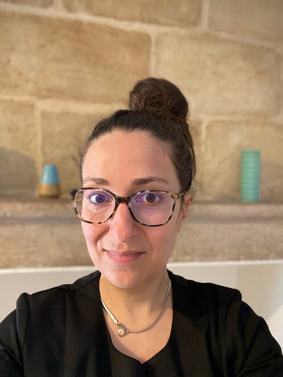 photo portrait Marine Shiatsu - Atelier du Hara