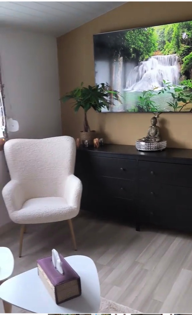 photo cabinet Pouzols Anne