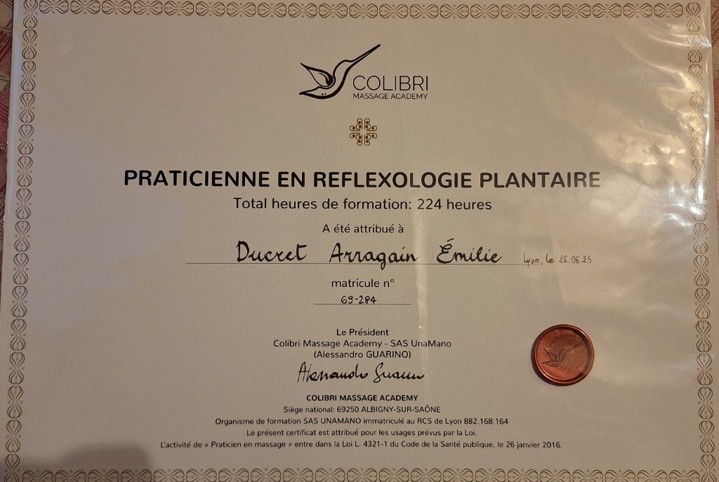 photo diplome Emilie Réflexologie