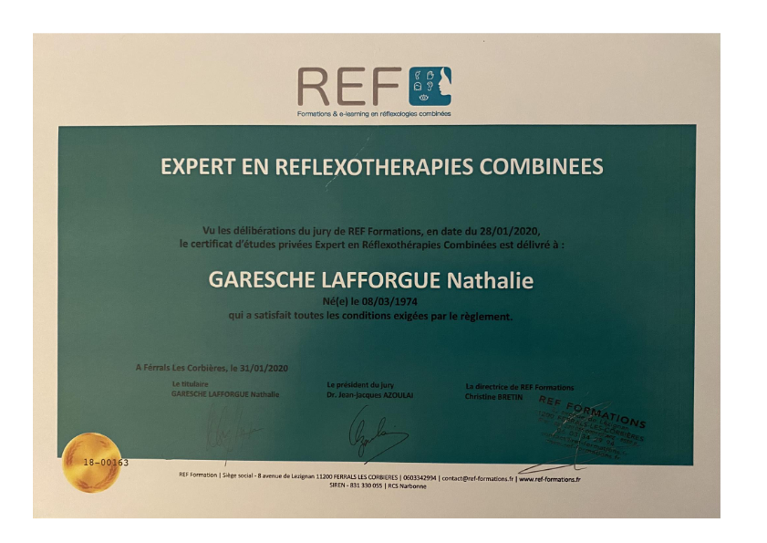 photo diplome Nathalie Lafforgue - Réflexologie Côte Basque 