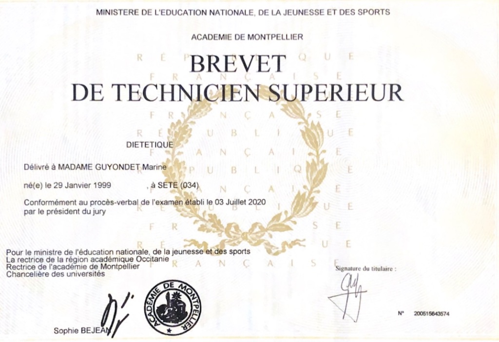 photo diplome Marine Guyondet