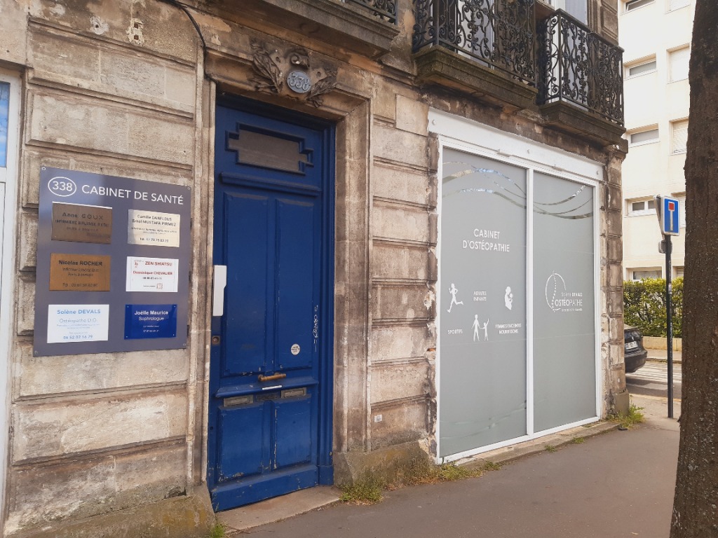 photo cabinet Joëlle MAURICE