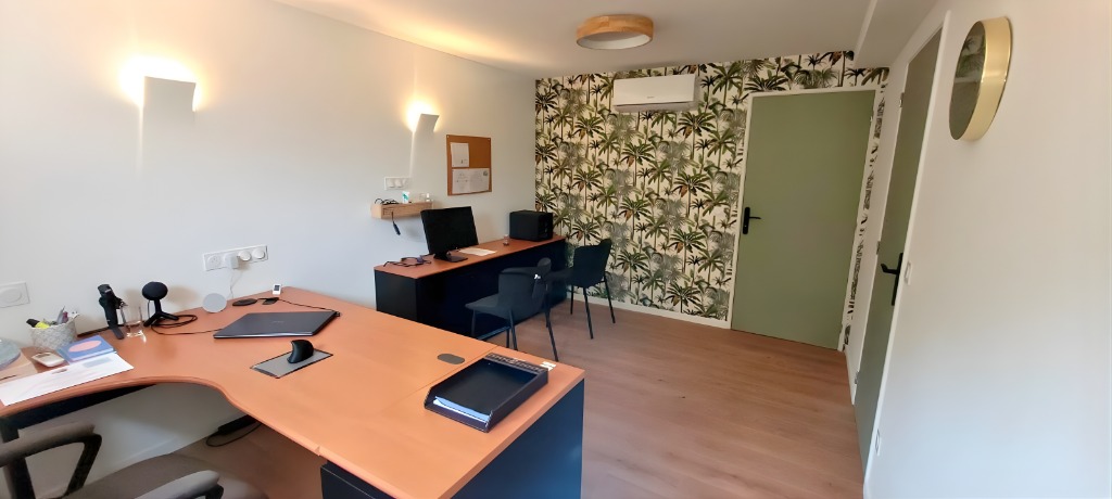 photo cabinet PINHEIRO Emilie