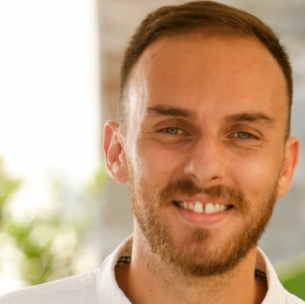 Guillaume Bou Haniche Ostéopathe