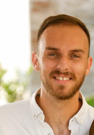 photo portrait Guillaume Bou Haniche Ostéopathe