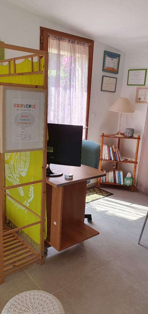 photo cabinet Jacqueline Sagnier