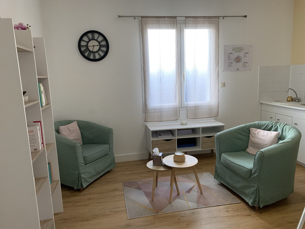 photo cabinet Christelle Momparler