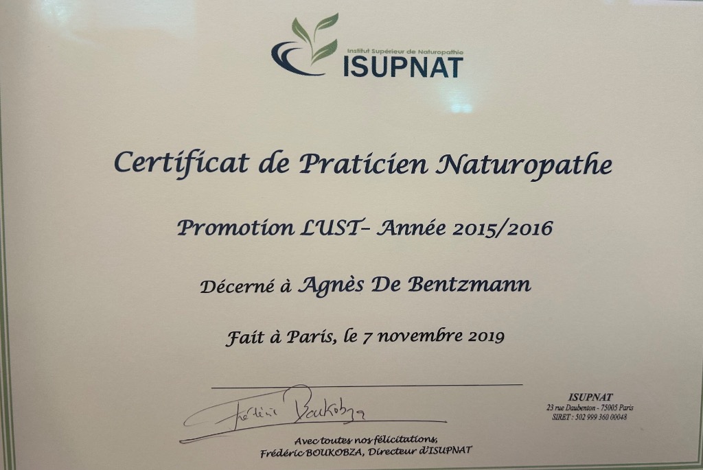 photo diplome Agnès de Bentzmann Naturopathe