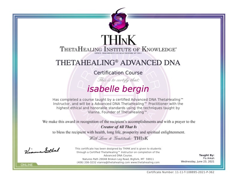 photo diplome Isabelle MORGANT fondatrice du Centre WAHIDA