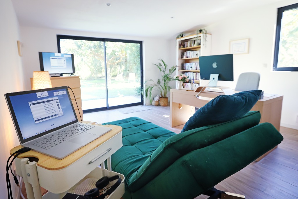 photo cabinet Lara Collier - Cérébral Neurofeedback 