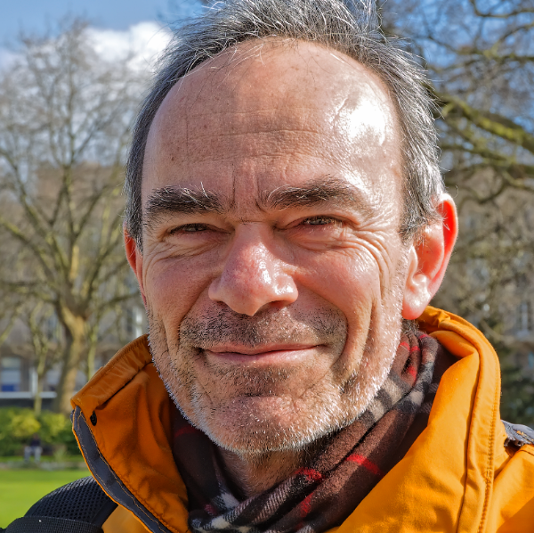 Olivier FORGET Magnétiseur Cartomancien