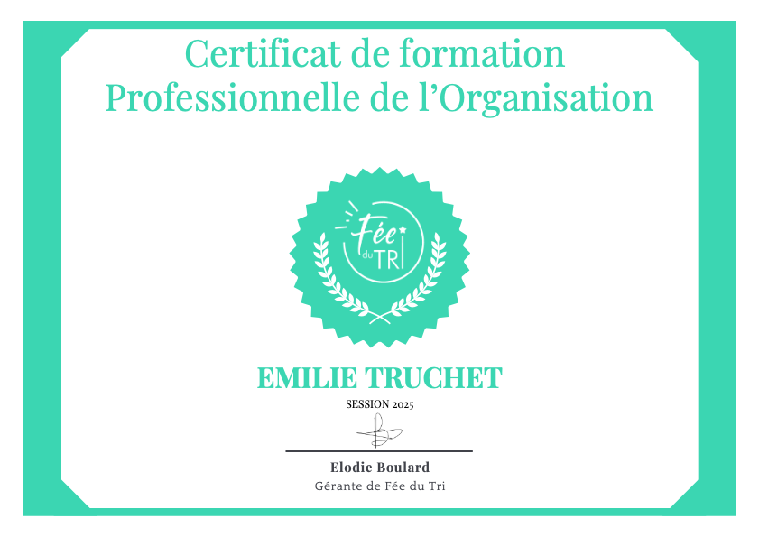 photo diplome SIMPLY EMILIE