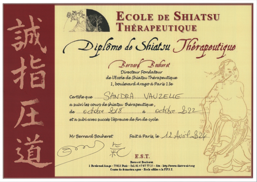 photo diplome Sandra VAUZELLE  TIYOWEH SHIATSU