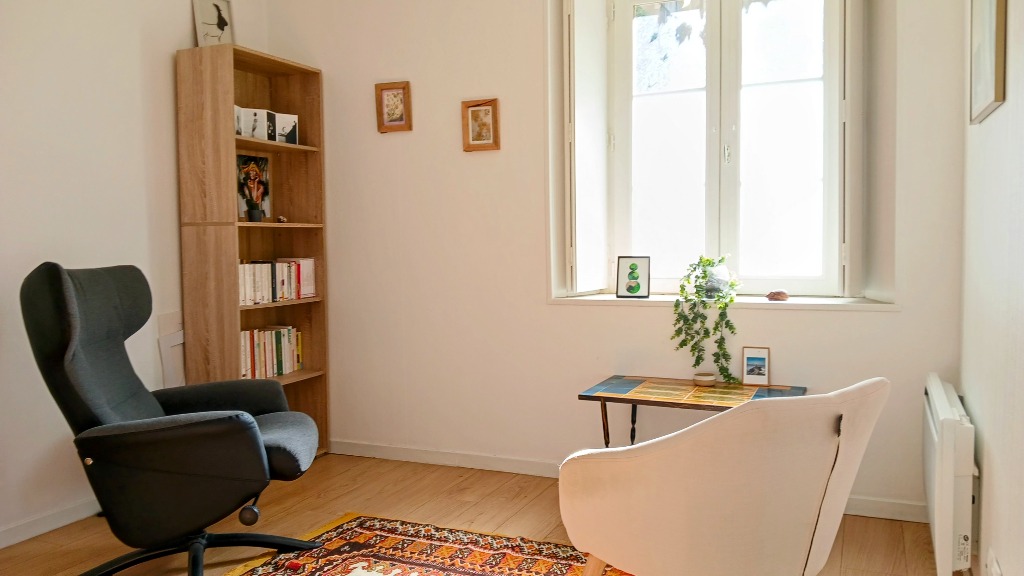 photo cabinet UGO BESSIERE