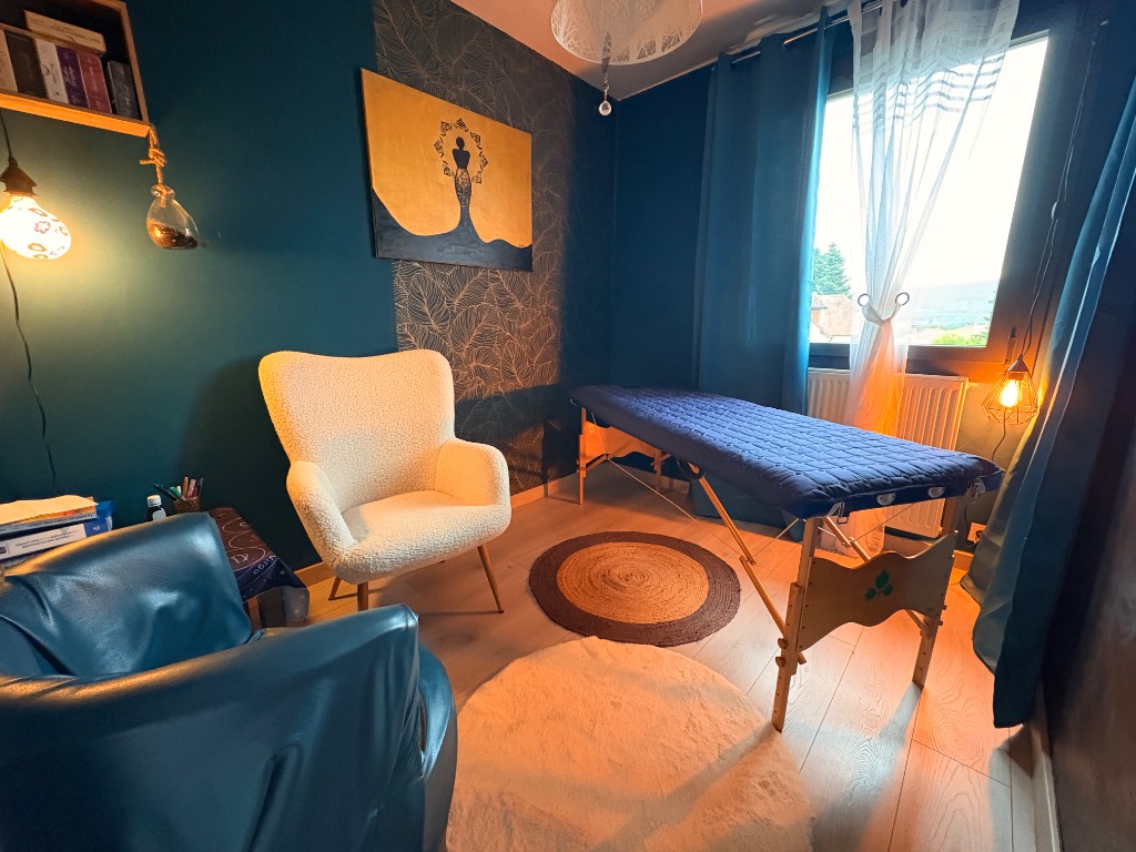 photo cabinet Charline Perret magnétisme 