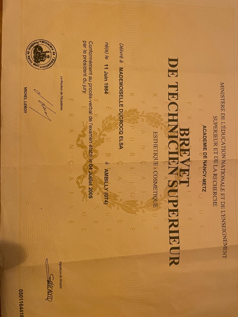 photo diplome Maison en Corps