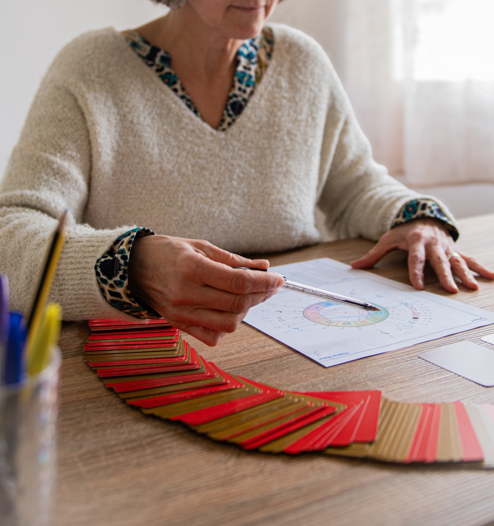 photo diplome Catherine Fabre Le Cocon d’Hestia