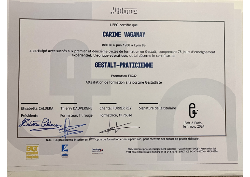 photo diplome Carine Notton - Trames Vivantes