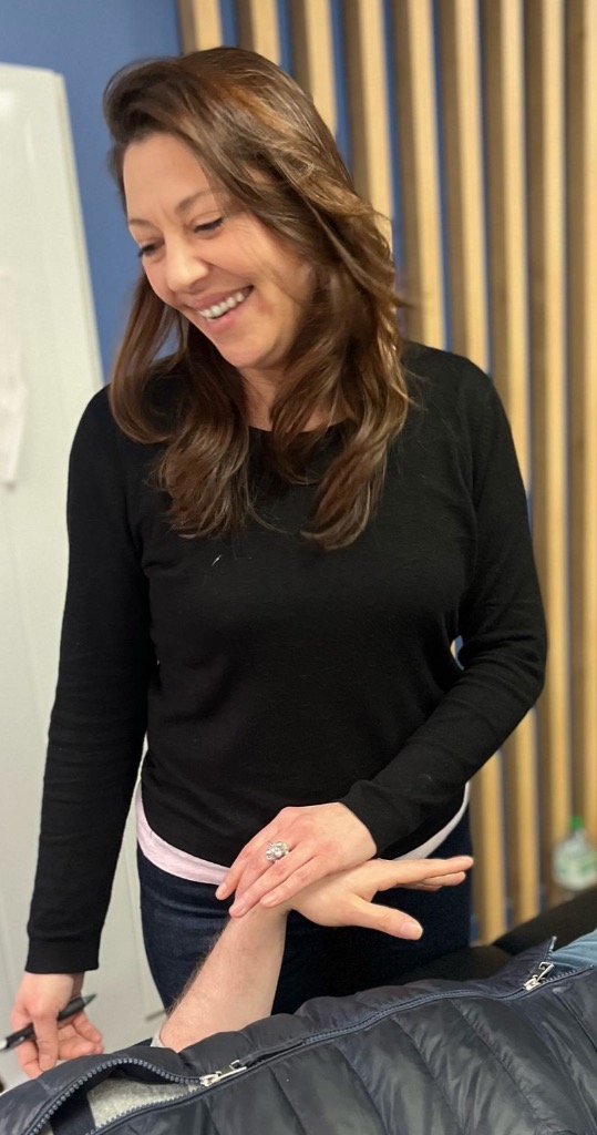 photo seance Jeanne MOUTET Kinésiologie