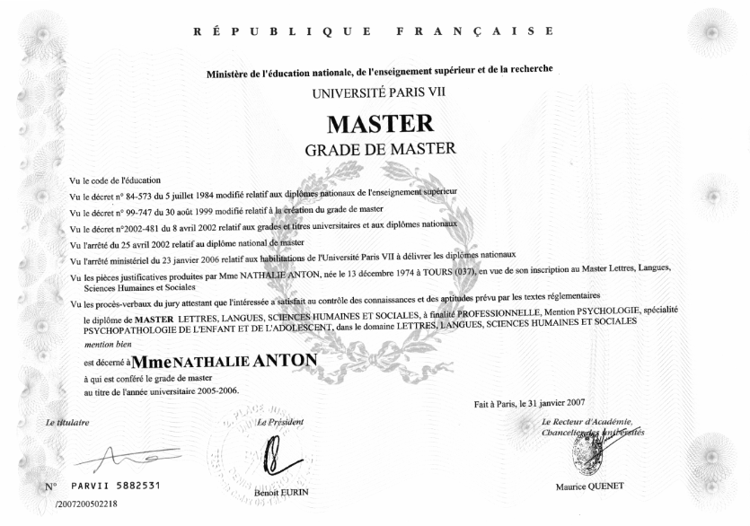 photo diplome Nathalie Anton