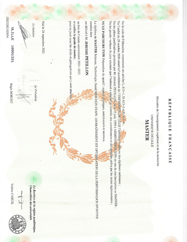 photo diplome Jérémie Pétillon