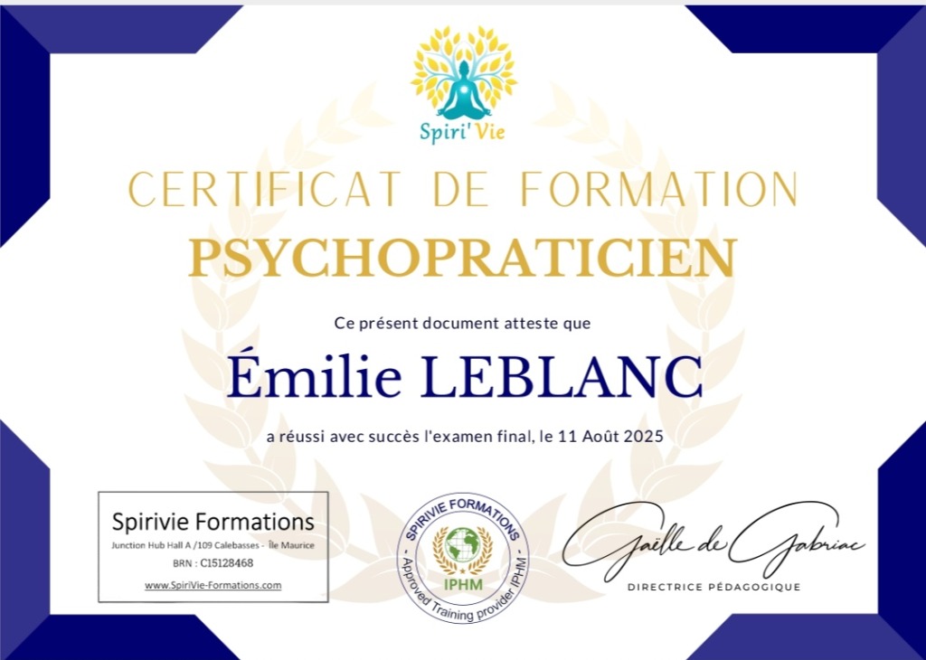 photo diplome Emilie Leblanc