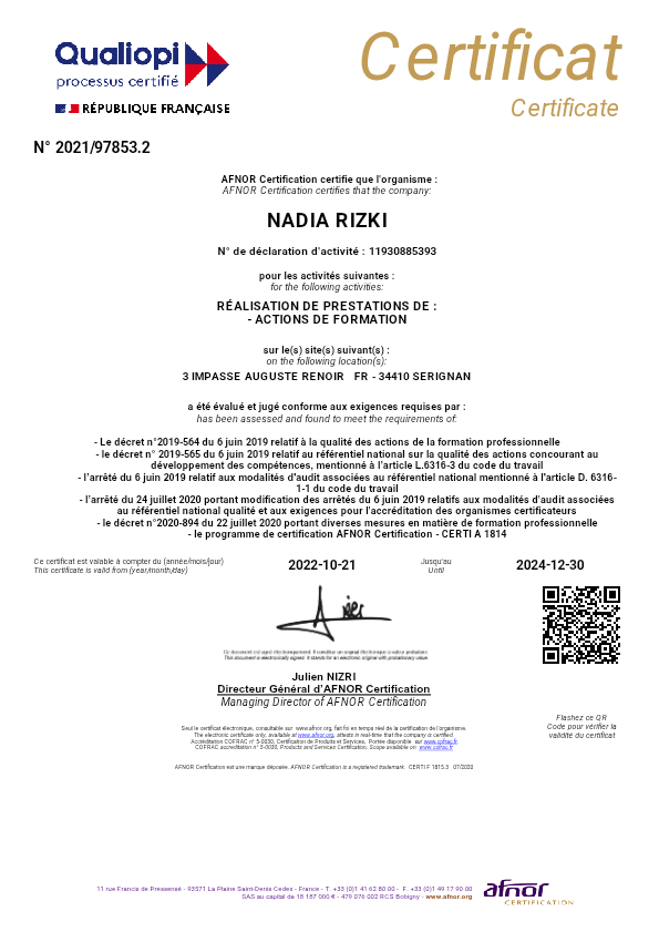 photo diplome Nadia RIZKI