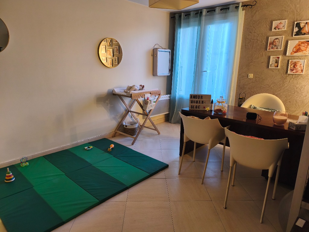 photo cabinet Delphine Ippolito Périnatalité