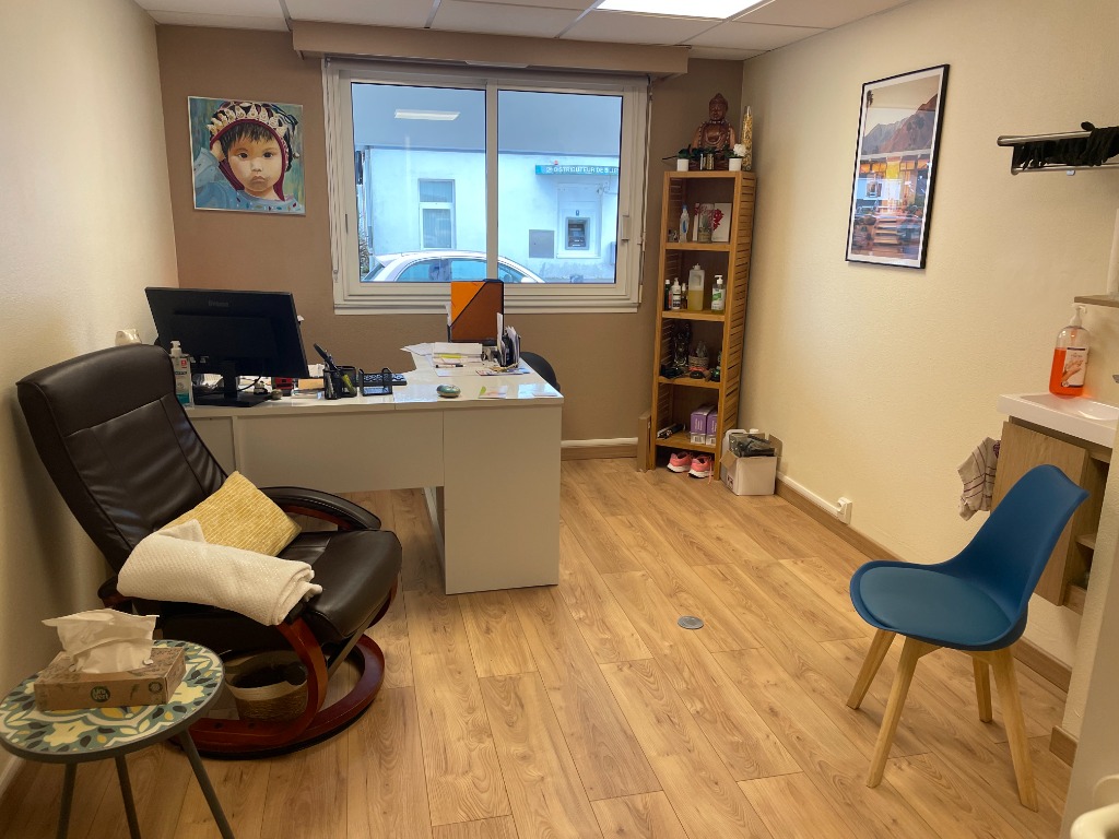 photo cabinet Nargis Goulam