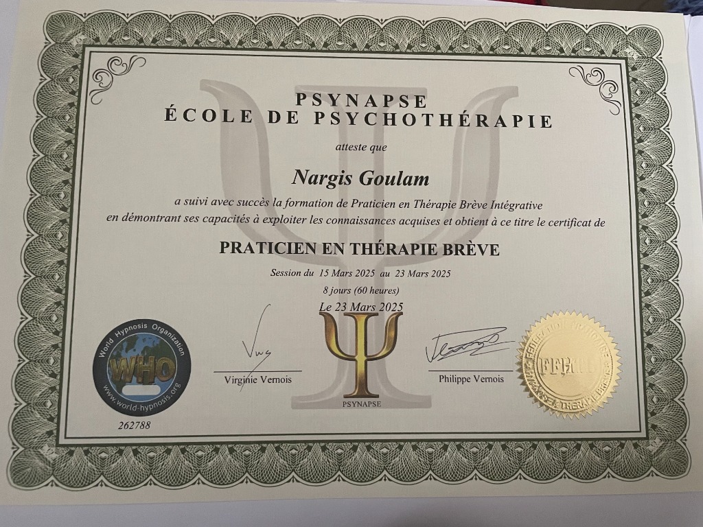 photo diplome Nargis Goulam