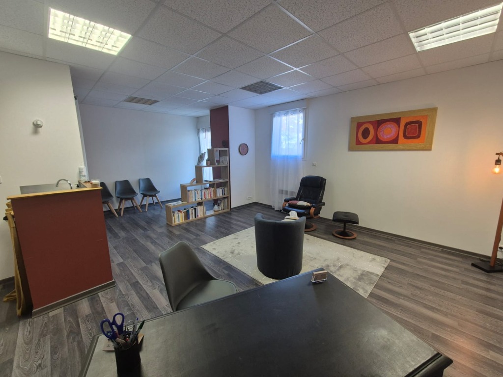 photo cabinet Mireille DARNAUD