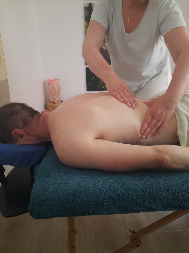 photo seance DG Massage Bien-être et Sportif
