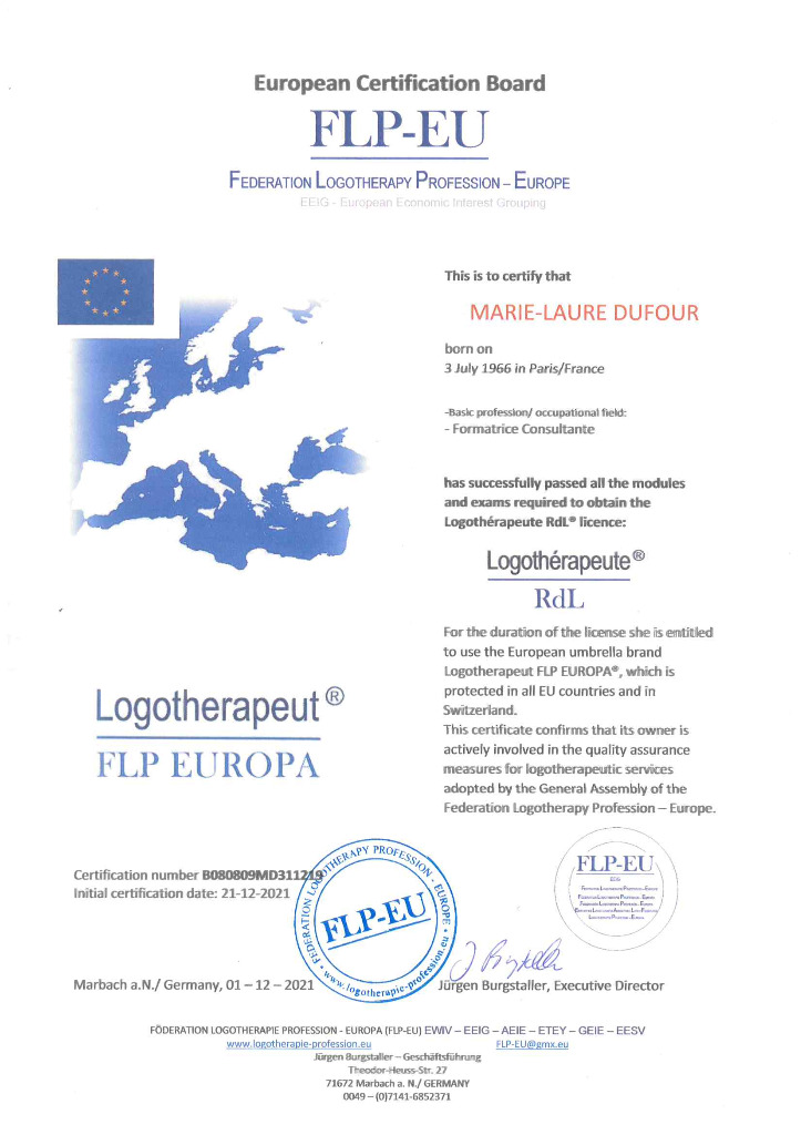 photo diplome Marie-Laure DUFOUR