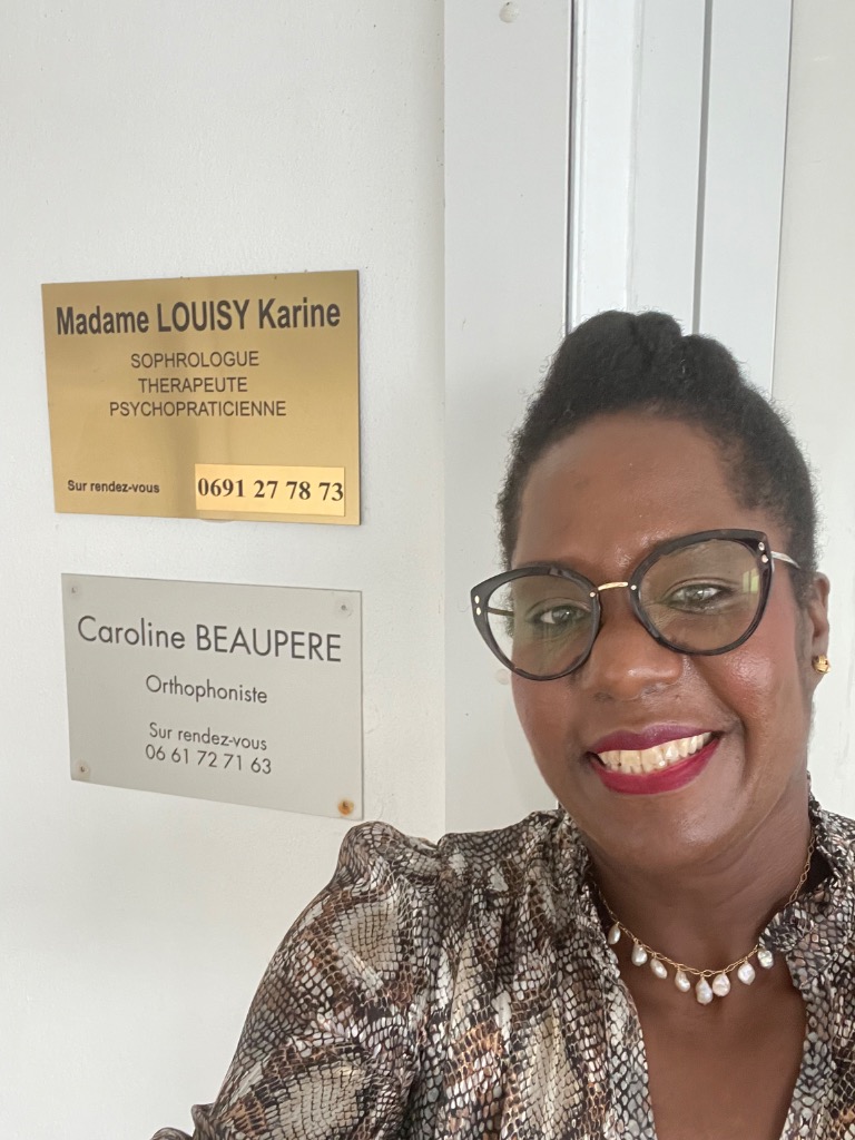 photo cabinet Karine LOUISY