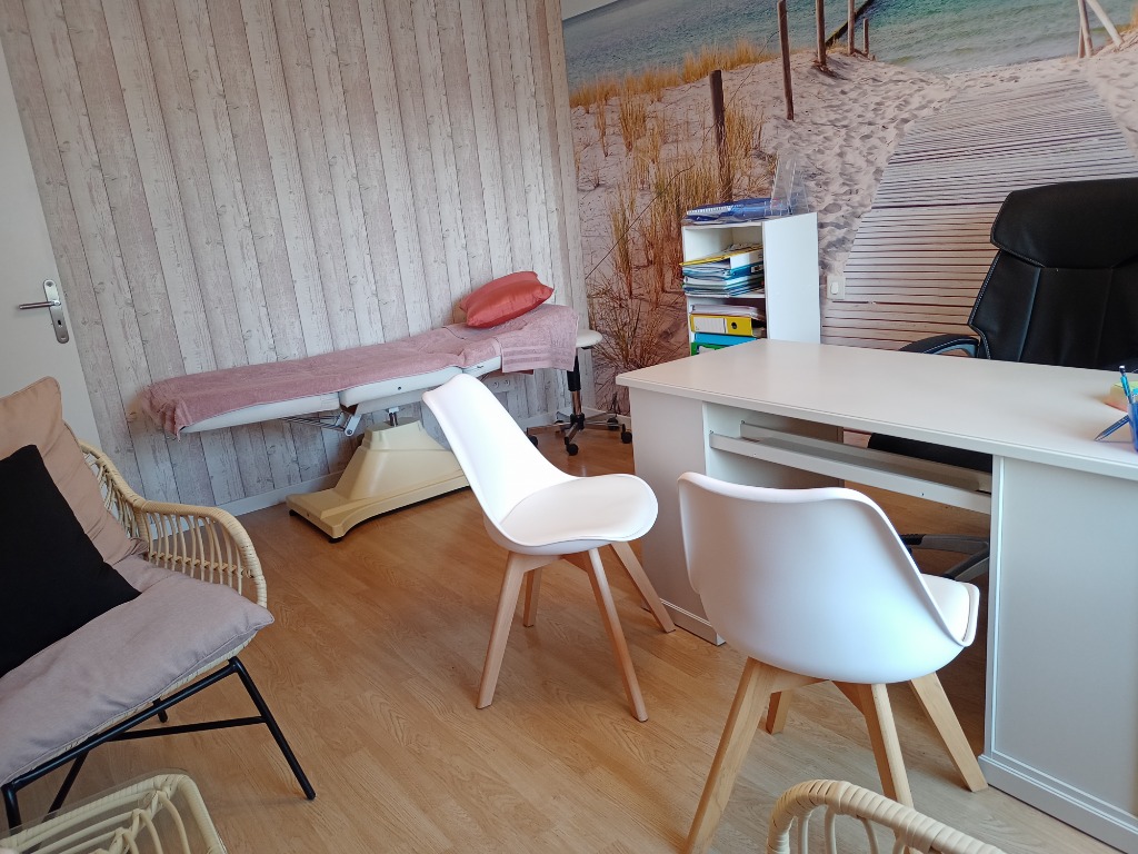 photo cabinet ASSociation les Mots des Maux Fleur de vie