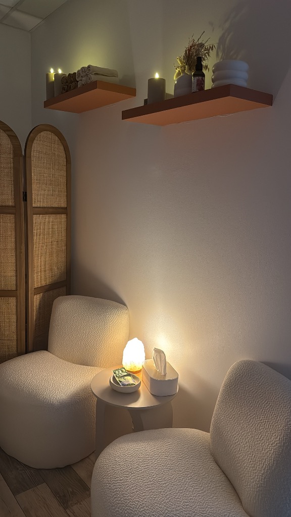 photo seance Pauline Marion - AEQUI RÉFLEXOLOGIE