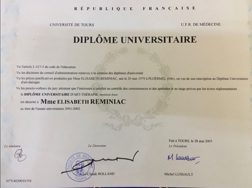 photo diplome Elisabeth Réminiac