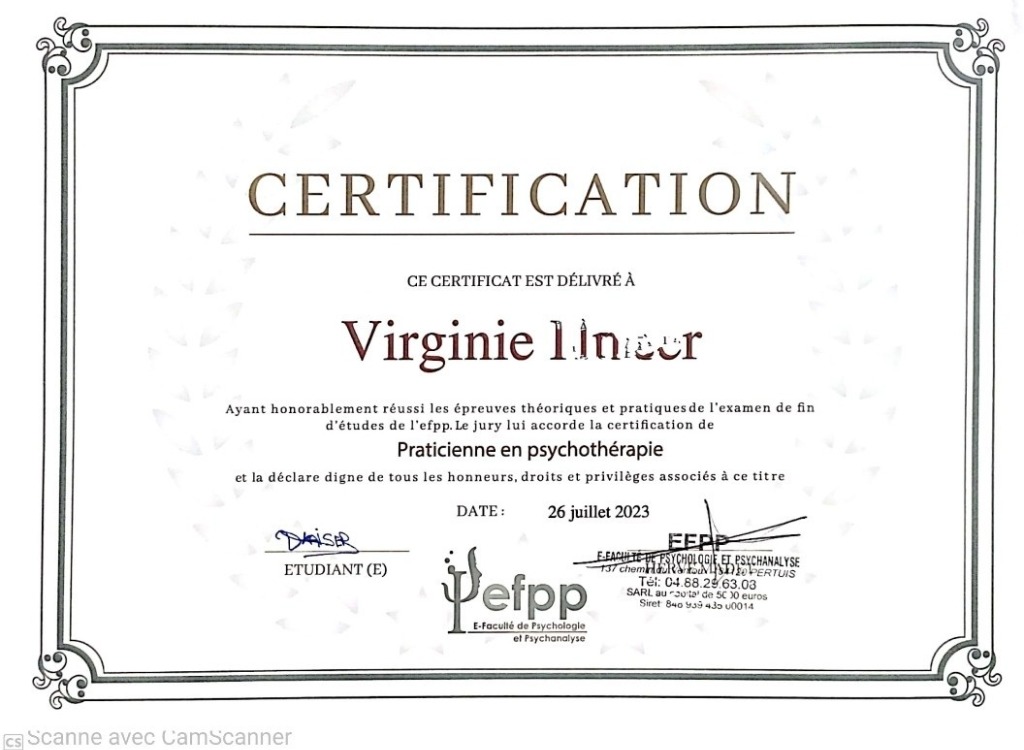 photo diplome Virginie Thérapie 