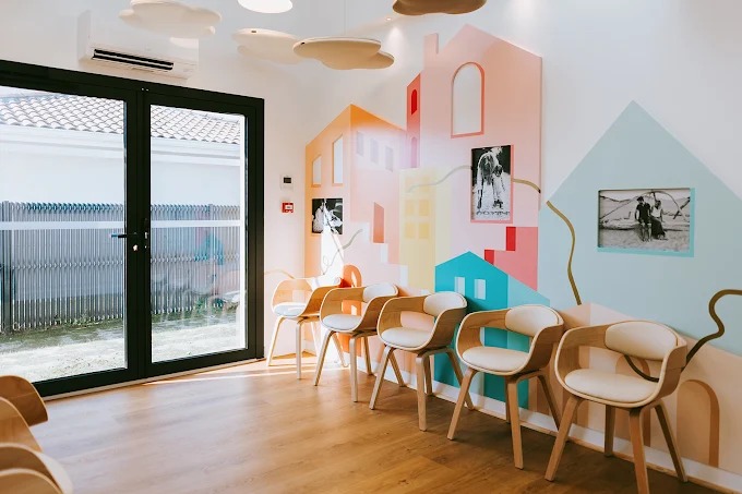 photo seance Marie DALO, thérapeute systémique-addictologue 