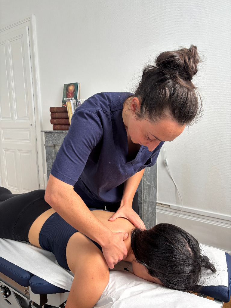 photo seance Cabinet d’étiopathie - Clara Davoine