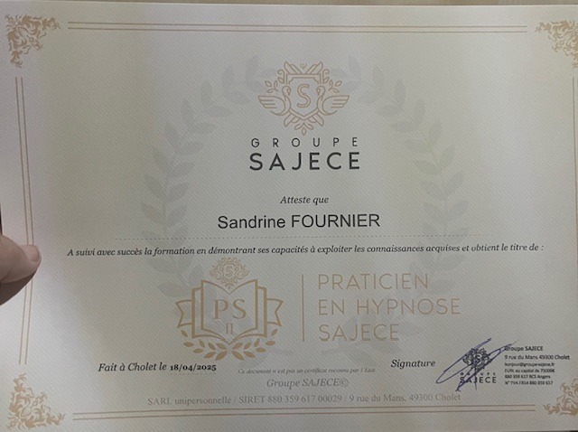 photo diplome SANDRINE FOURNIER