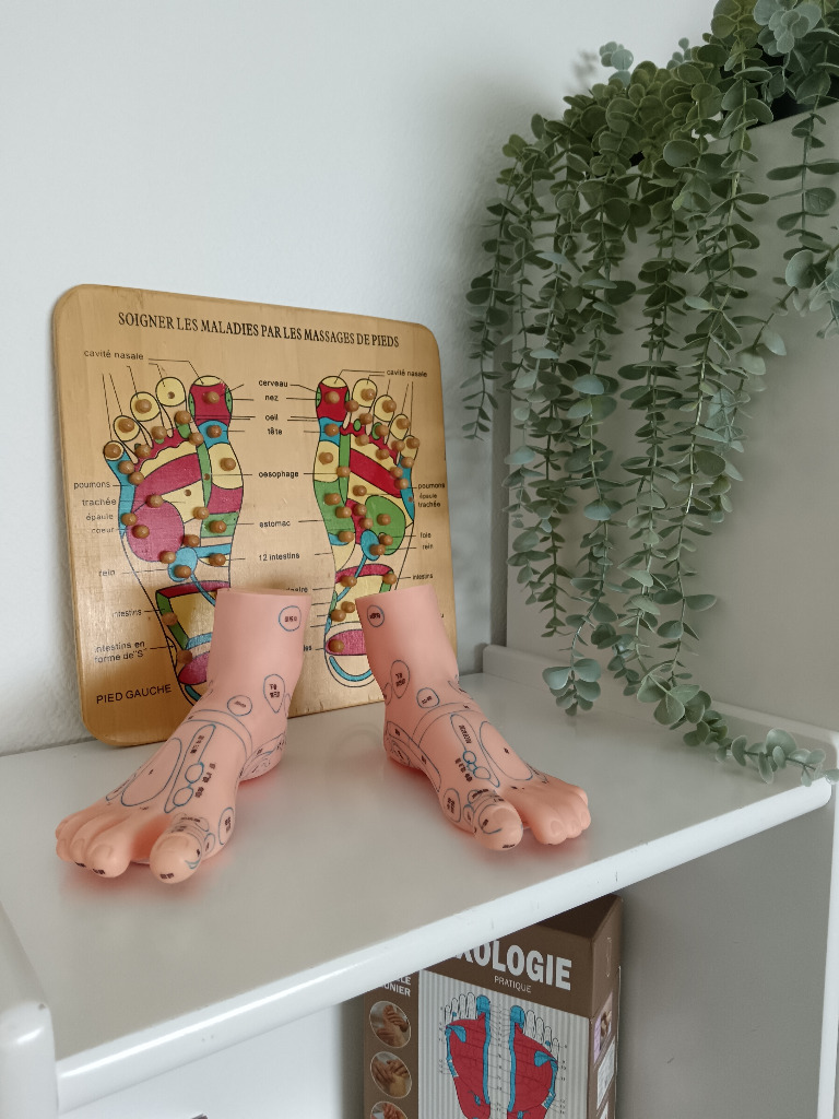 photo seance Régine Ferrand Réflexologue