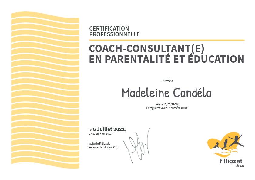 photo diplome Madeleine Candela coach de vie & coach parentale