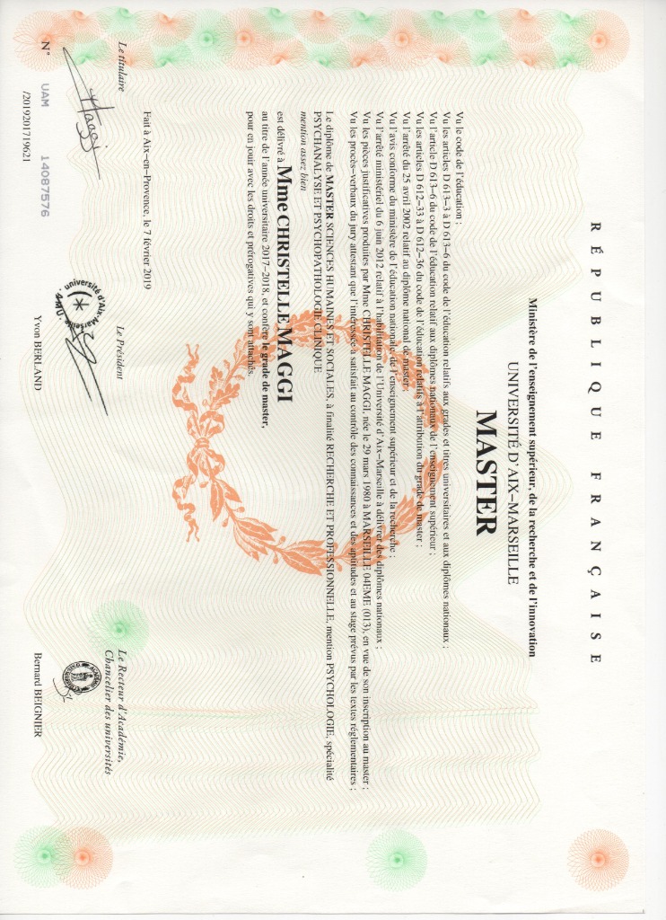 photo diplome Christelle Maggi