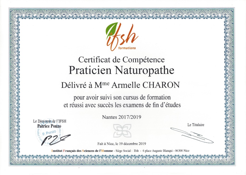 photo diplome Armelle Charon