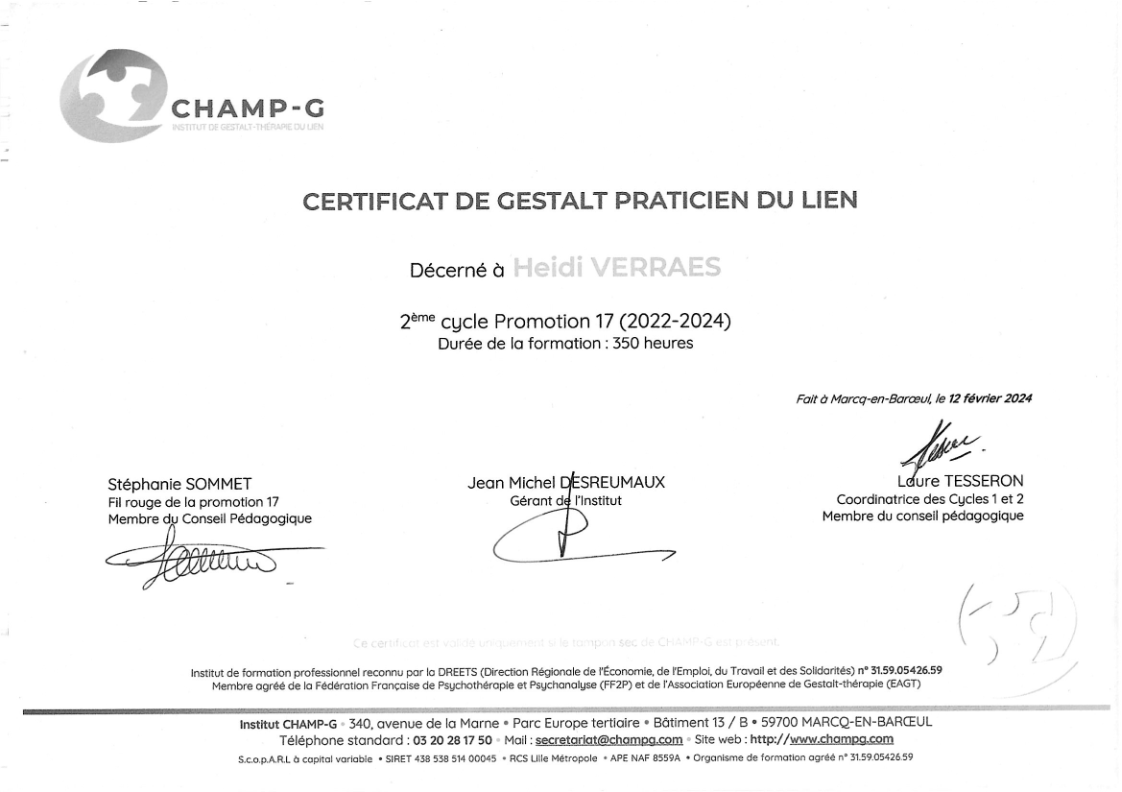 photo diplome Heidi Verraes Psy