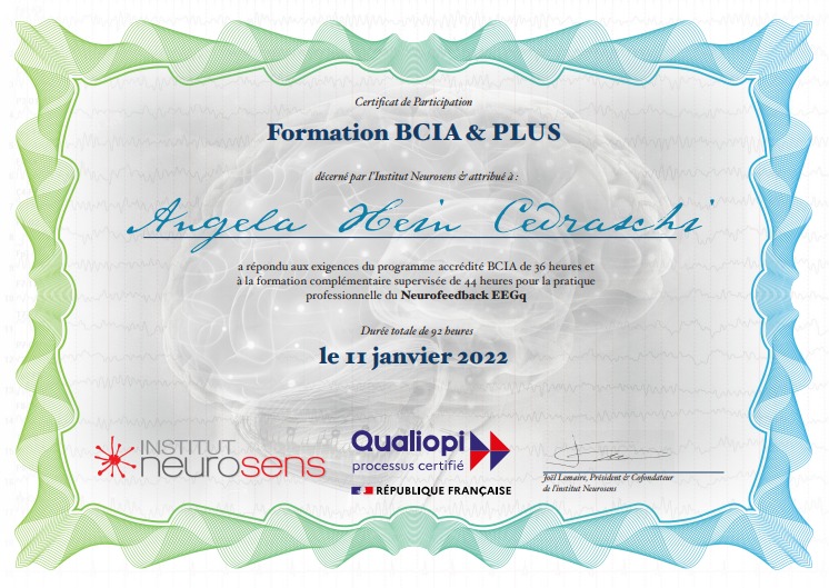 photo diplome Angela HEIN