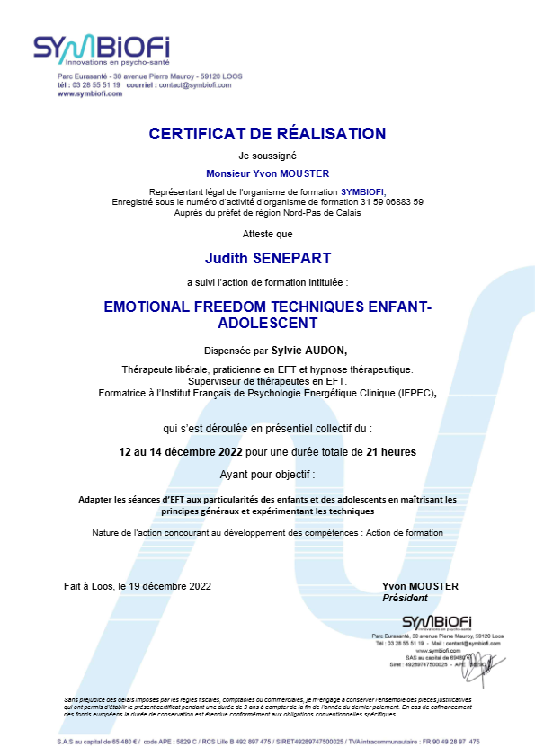 photo diplome Judith Magnétiseuse